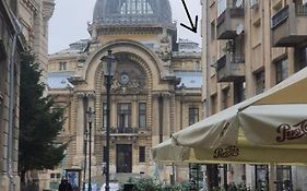 Bucharest Pedestrian Old Town 3 Bedrooms By Orchid Garden